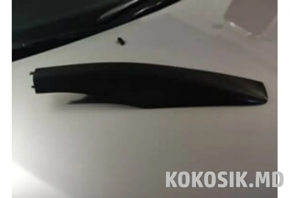 Крышка правой рейлинги для Lexus RX