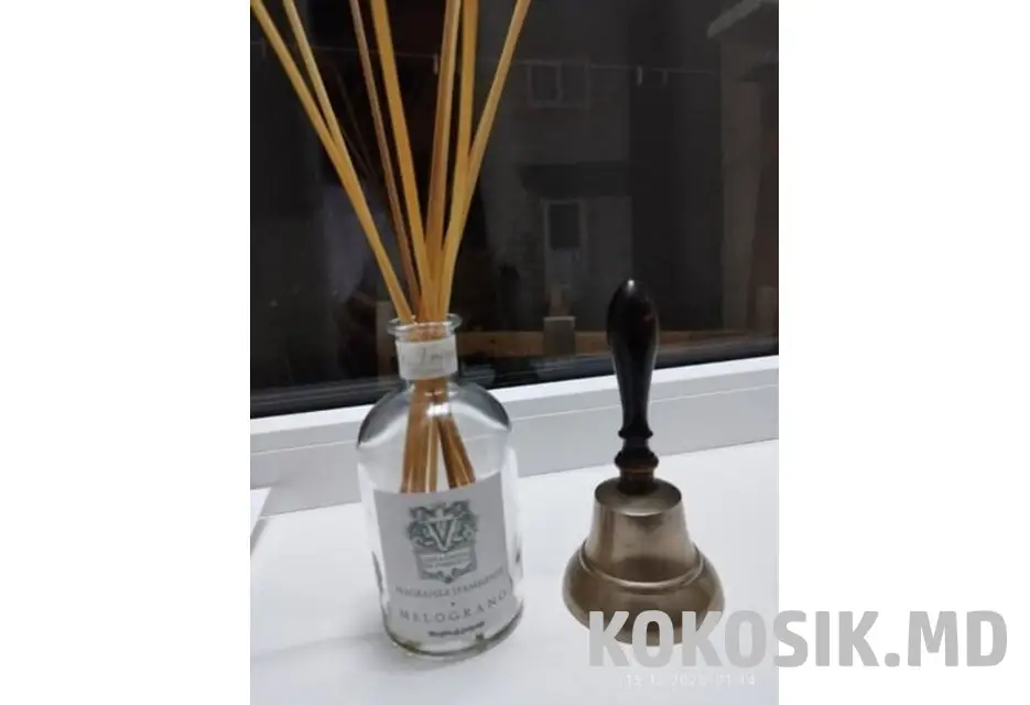 Старинный колокол