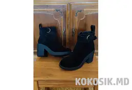 Женские зимние полусапожки
