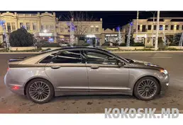 Lincoln MKZ Hybrid