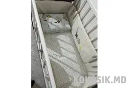 Детская кроватка БУ с матрасом