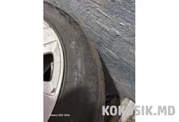 Продам зимнюю резину с дисками 225,55,R16