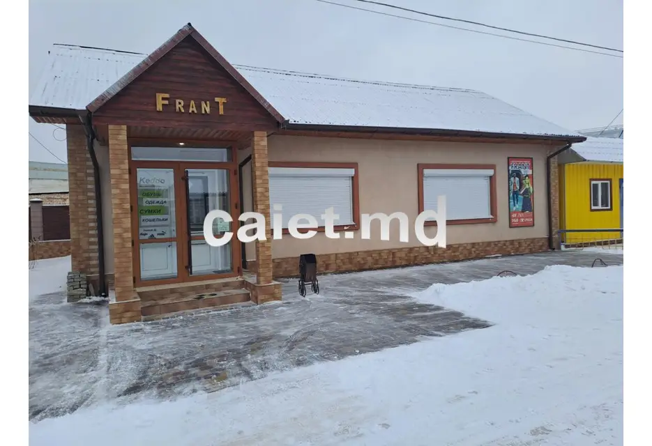 Сдается в аренду магазин в центре Каменки