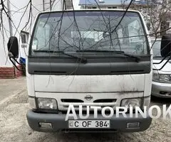 Nissan Cabstar 2003 — vânzare