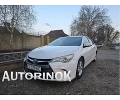 Toyota Camry 2015 г.