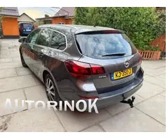 Opel Astra 2013 универсал дизель