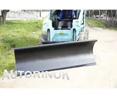 Mini-încărcător M60 nou cu motor Kubota