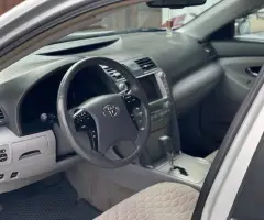 Toyota Camry 40 Hybrid (Доступен в Автокредит)