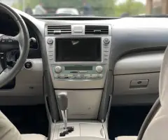 Toyota Camry 40 Hybrid (Доступен в Автокредит)