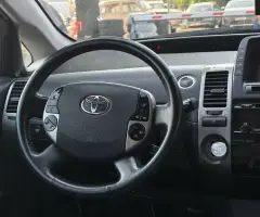 Toyota Prius 20 Hybrid (Доступен в Автокредит)