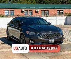 Ford Fusion Plug-In-Hybrid (Доступен в Автокредит)