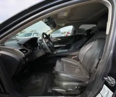 Lincoln MKZ Hybrid (Доступен в Автокредит)