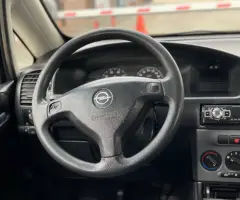 Opel Zafira (Доступен в Автокредит)