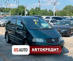 Volkswagen Sharan (Доступен в Автокредит)