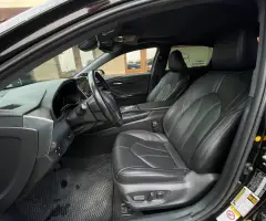 Toyota Avalon Hybrid (Доступен в Автокредит)