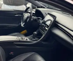 Toyota Avalon Hybrid (Доступен в Автокредит)