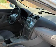 Toyota Camry 40 Hybrid (Доступен в Автокредит)
