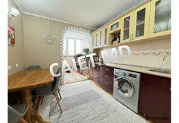 Apartament cu 2 camere, 56m², Л. Деляну, Autorul Nikolai