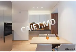 2-х комнатная квартира, 65м², Мирча чел Бэтрын