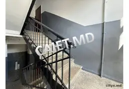 Apartament cu 2 camere, 46m², Д. Рышкану, Autorul Nikolai