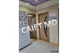 Apartament cu 2 camere, Botanica 60m², Куза Вода