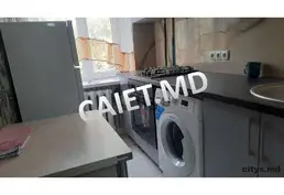 Apartament cu 2 camere, 45m², Aeroportului, Autorul Nikolai