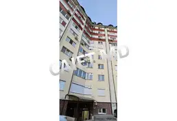 Сдается-2-х комнатная квартира, 80м², Центр,Tecuci