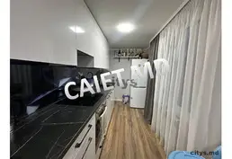 2-х комнатная квартира, 52м², Cuza Voda,3
