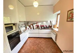 Chirie-Дом с 2 уровнями, 120м², Улица Ситарулуй