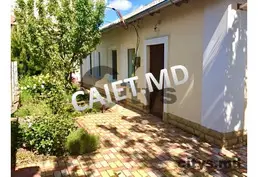 Casă cu un nivel, 120m², str-la Sfânta Vineri, Autorul Alina