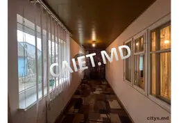 Casă cu un nivel, 72m², Ливиу Ребряну, Autorul Alina