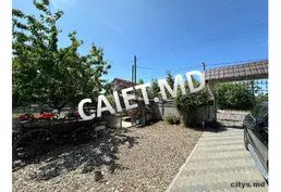Дом с 2 уровнями, 160м², Тогатино, Келтуитор,ул. Трандафирилор