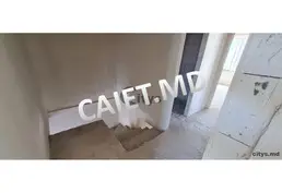 Дуплекс - Таунхаус с 2 уровнями, 145м², str.Codru