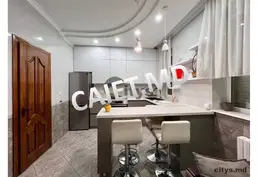 Casă cu 3 nivele, 290m², CETATEA ALBA, Autorul Aliona
