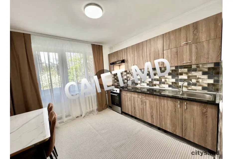 3-х комнатная квартира, 59м², Бд. Москова