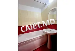 3-х комнатная квартира, 75м², Igor Vieru