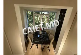 Apartament cu 3 camere, 75m², Cuza vodă, Autorul Nikolai