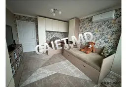 Apartament cu 3 camere, 70m², Cuza voda, Autorul Nikolai