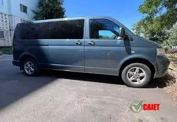 Volkswagen Caravelle T5