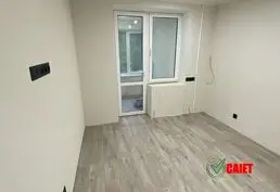 Montaj laminat și plinte Монтаж ламината и плинтусов