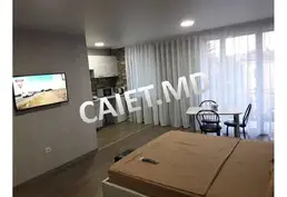Студия посуточно в центре Бельц